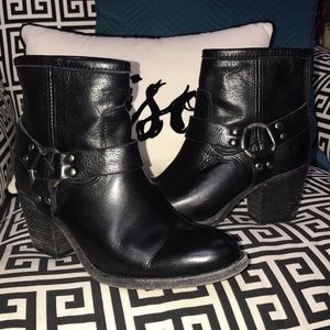 FRYE Tabitha Harness Boots